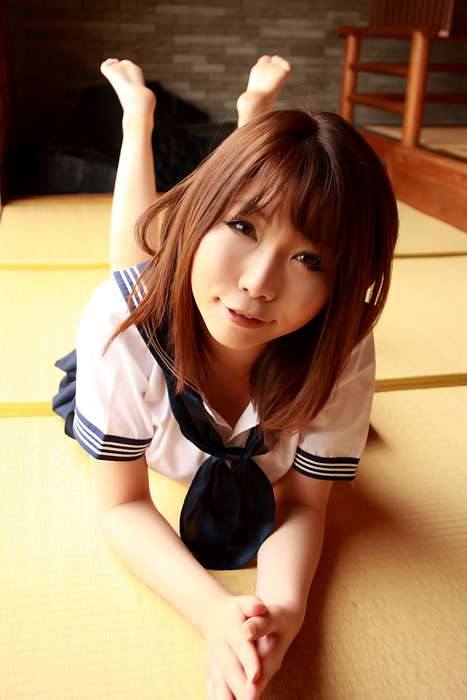 [Cosplay]ID0137 2013.05.13 Beautiful Babe - School Girl in the train Cosplay [338P660MB