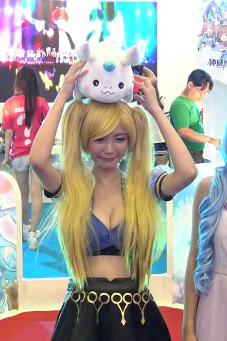 [各类性感视频]ID0101 2015漫画博览会 乐元素 战姬天下--性感提示：酥