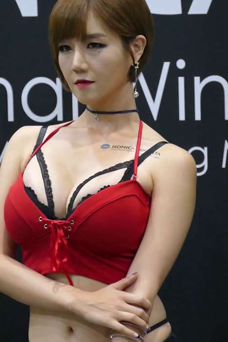 [各类性感视频]ID0145 2016韩国首尔汽车沙龙 美女车模 [12V-1.70GB]--性感