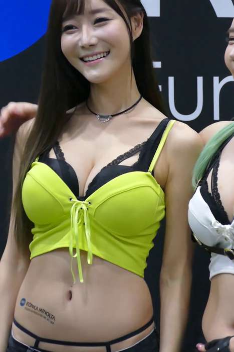 [各类性感视频]ID0145 2016韩国首尔汽车沙龙 美女车模 [12V-1.70GB]--性感