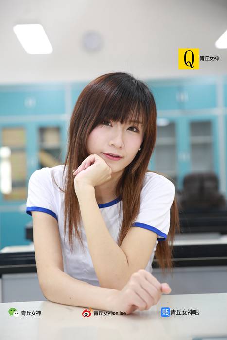 [青丘女神]ID0001 2017.06.11--性感提示：女模小姨子玉乳欲罢不能透明丝